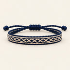 Nantucket bracelet, navy and cream, 7-8 mm